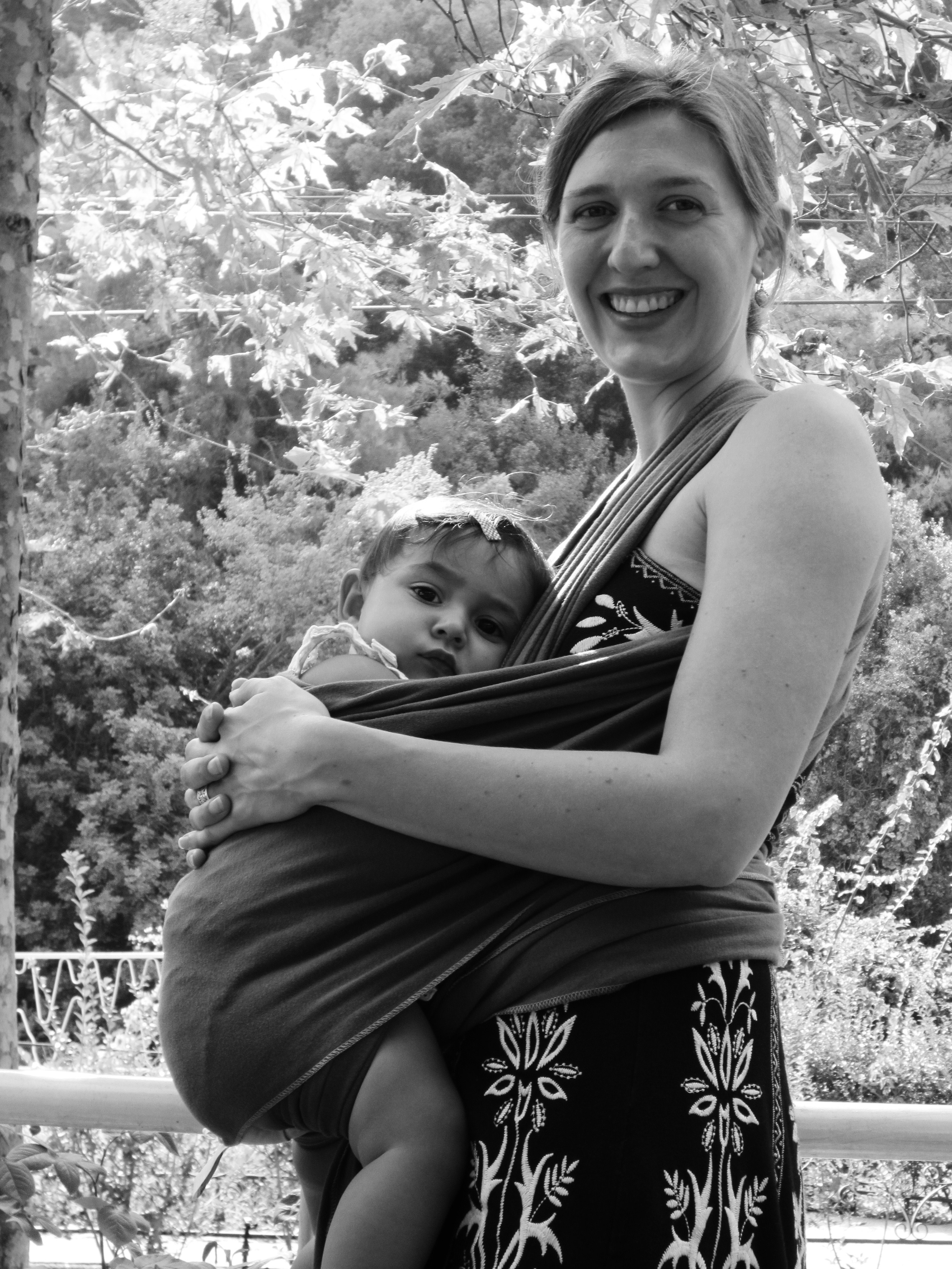 Three Reasons to Choose a Baby Wrap for Travel
