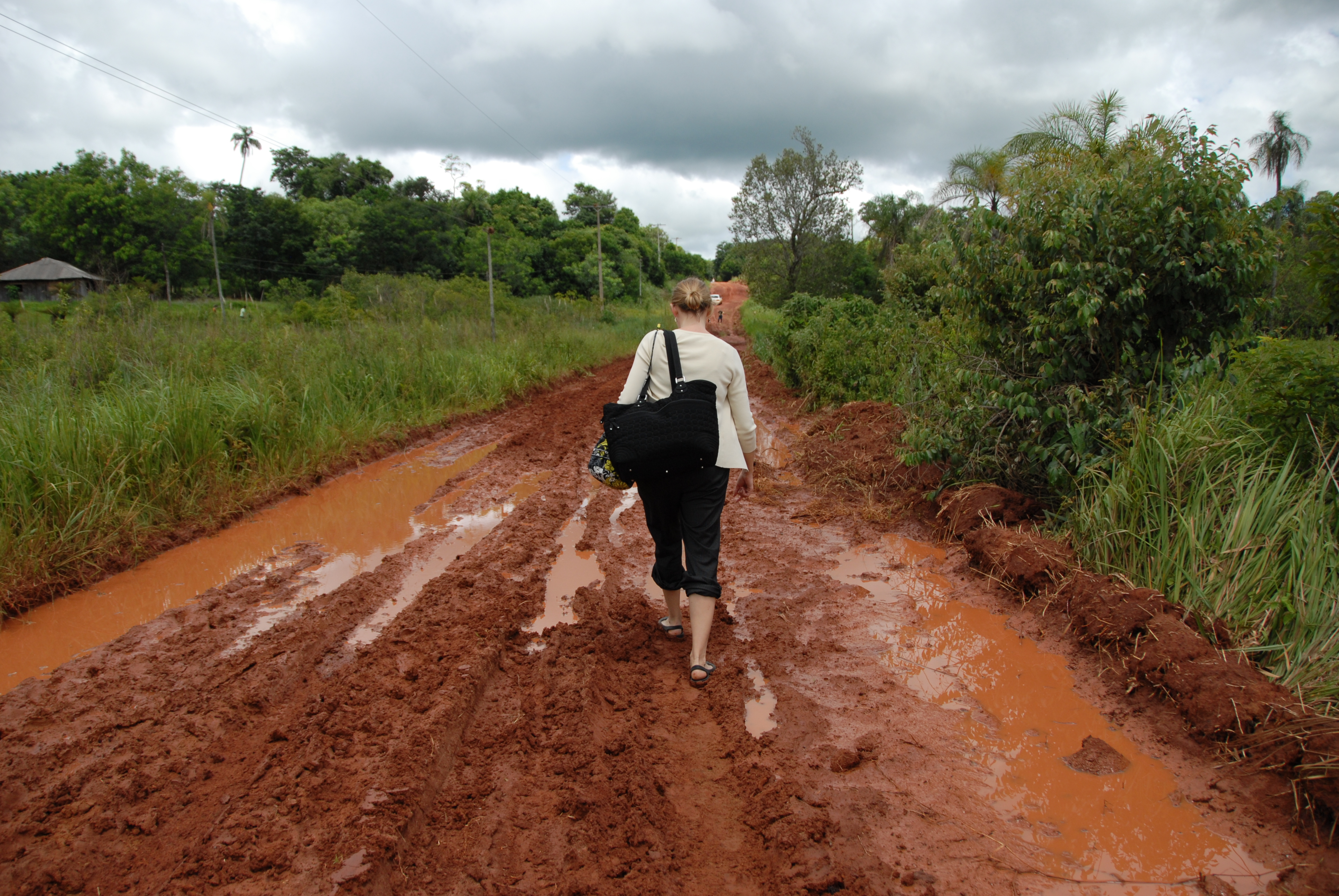 Pumping in Paraguay: I want to work close to the farm, too!