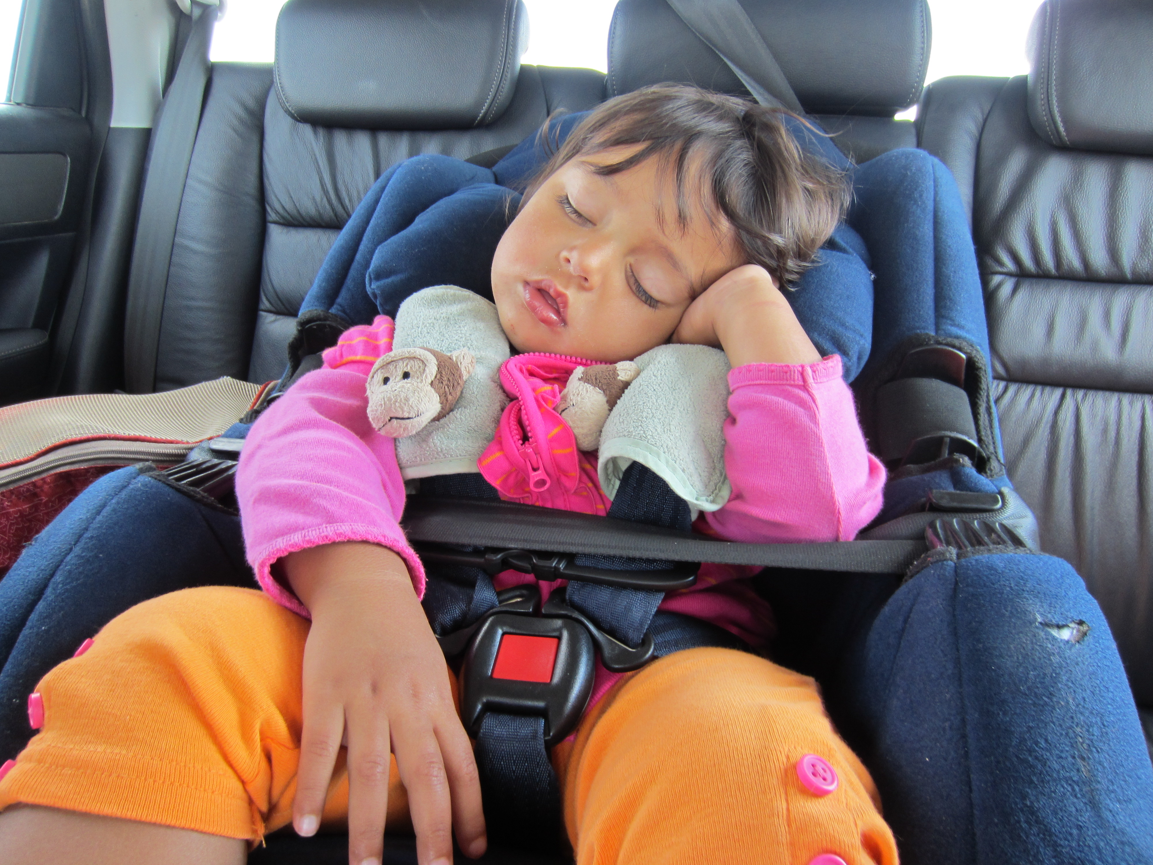 Twelve Tips to Help Baby Survive a Time Zone Change and Jet Lag